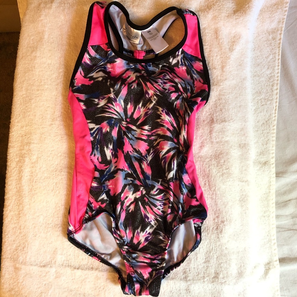 Freestyle by Danskin Gymnastics Bodysuit